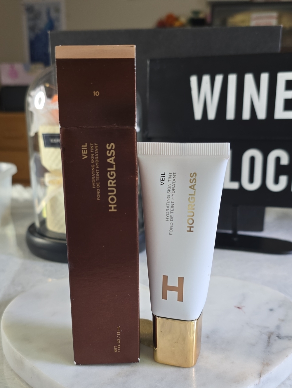 Hourglass Veil Hydrating Skin Tint in Cream Beige with Gold Cap